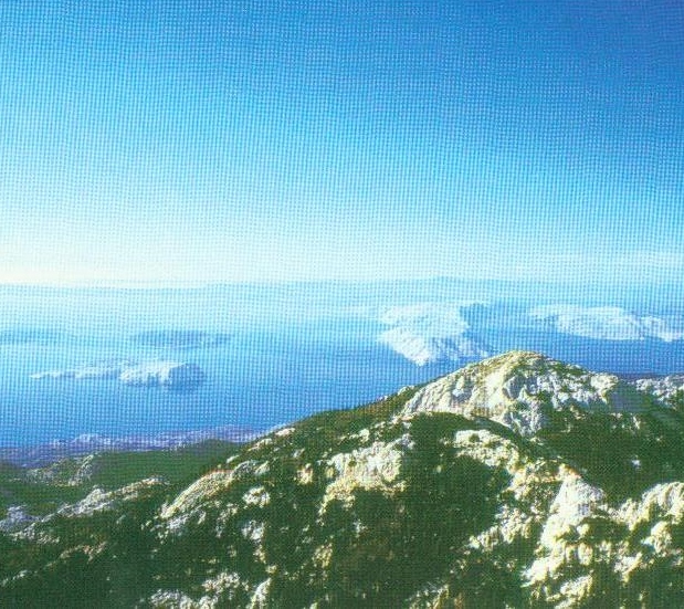Il mare Adriatico visto dal Velebit